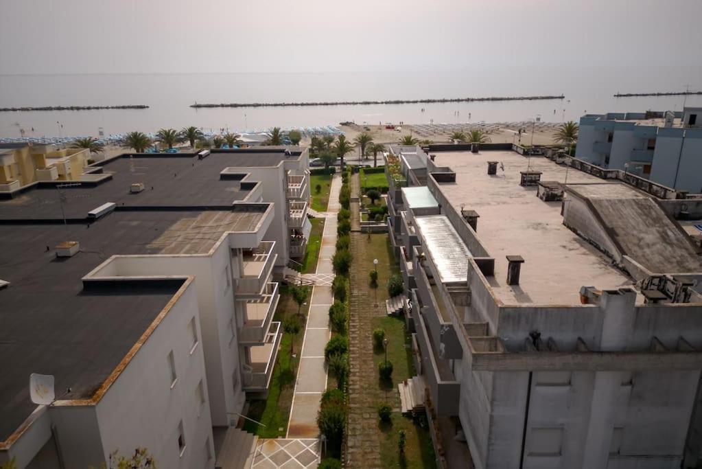 Appartamento Incantevole Fronte Mare Villa Rosa Di Martinsicuro Exterior foto